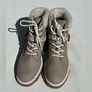 Beige Nautica Boots
